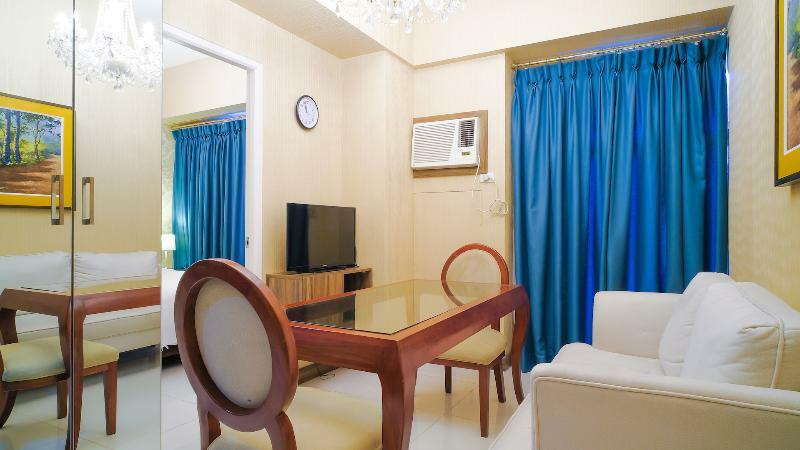 Currency Serviced Suites Pasig City Eksteriør billede