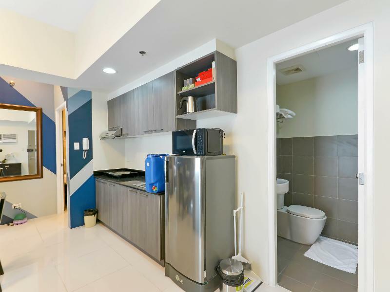Currency Serviced Suites Pasig City Eksteriør billede
