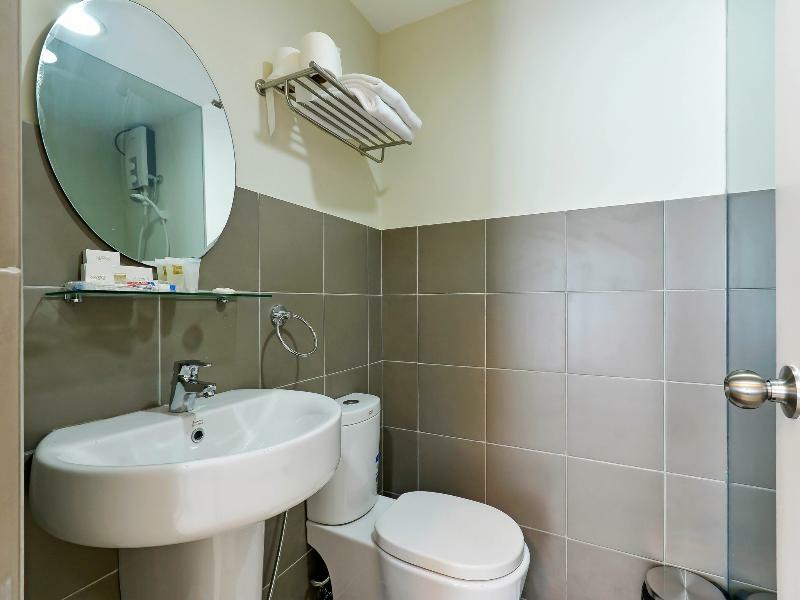 Currency Serviced Suites Pasig City Eksteriør billede